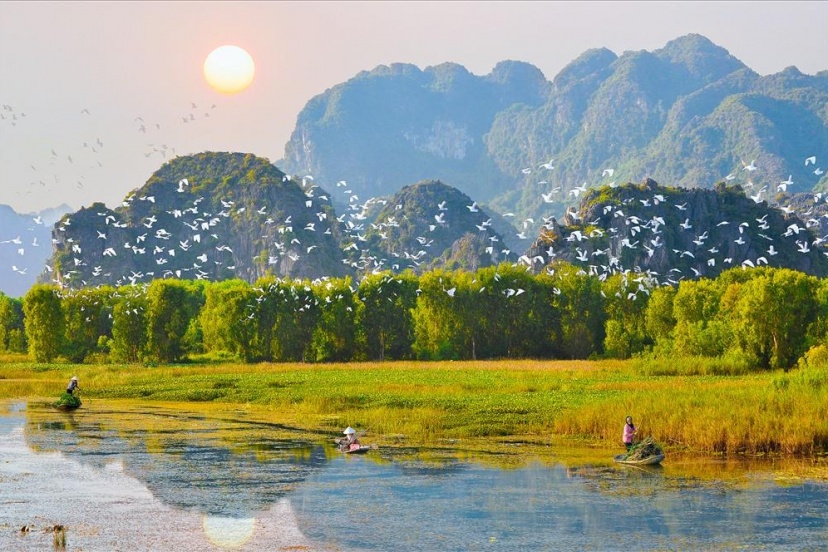 Khám Phá Vùng Đất Cố Đô Ninh Bình 5 Ngày 4 Đêm Khám Phá Vùng Đất Cố Đô Ninh Bình 5 Ngày 4 Đêm