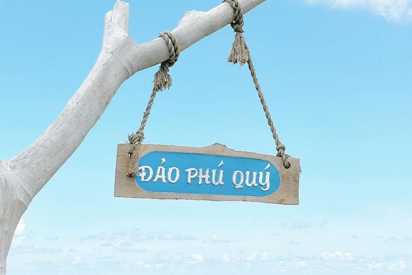 Hành Trình Vượt 2000 Cây Số Đến Với Đảo Phú Quý Hành Trình Vượt 2000 Cây Số Đến Với Đảo Phú Quý