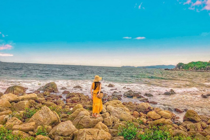 Đảo Minh Châu (Quảng Ninh) - Dành Riêng Cho Những Ai Thích Sự Hoang Sơ Đảo Minh Châu (Quảng Ninh) - Dành Riêng Cho Những Ai Thích Sự Hoang Sơ