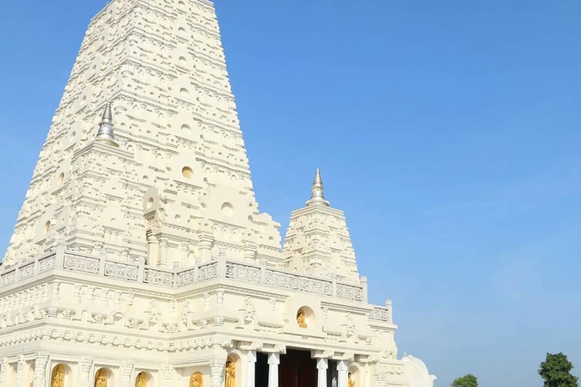 Thiền Viện Trúc Lâm Chánh Giác Đẹp Lộng Lẫy “Tựa Lâu Đài” Tiền Giang Thiền Viện Trúc Lâm Chánh Giác Đẹp Lộng Lẫy “Tựa Lâu Đài” Tiền Giang